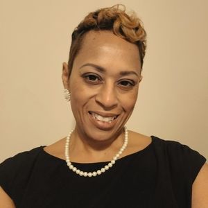 Meet your Posher, Sherie